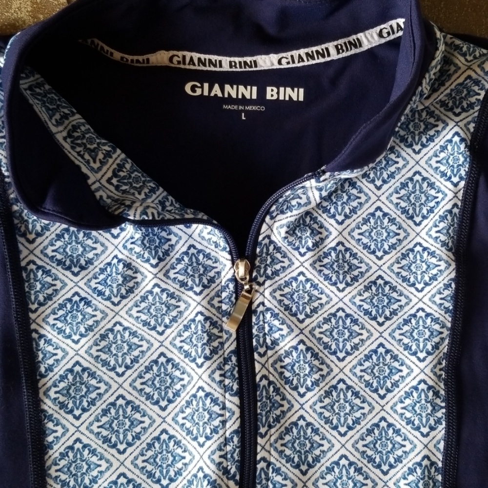 Gianni Bini Activewear - Picture 2 of 3